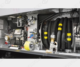 Road tanker for heating oil delivery, HD hose assembly, ZH 50 nozzle, MK 80 Ms coupler with VB 80 Al dust plug